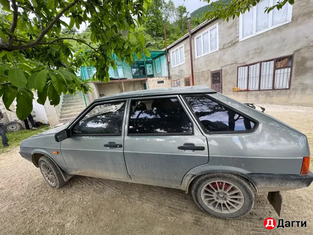 LADA (ВАЗ) 2109, 2002 года