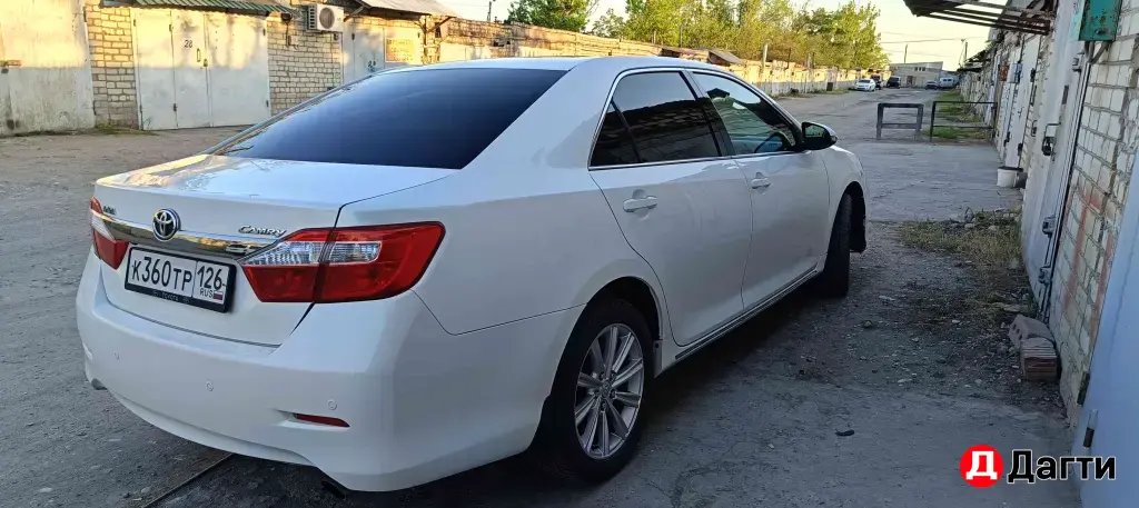 Toyota Camry, 2014 года