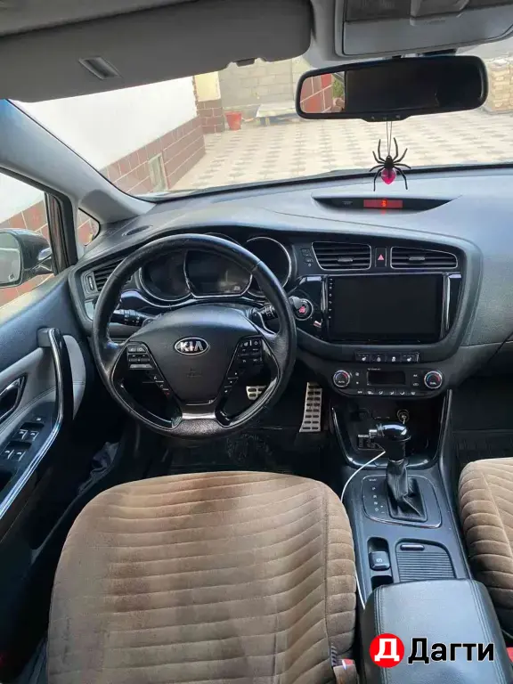 Kia Ceed, 2012 года
