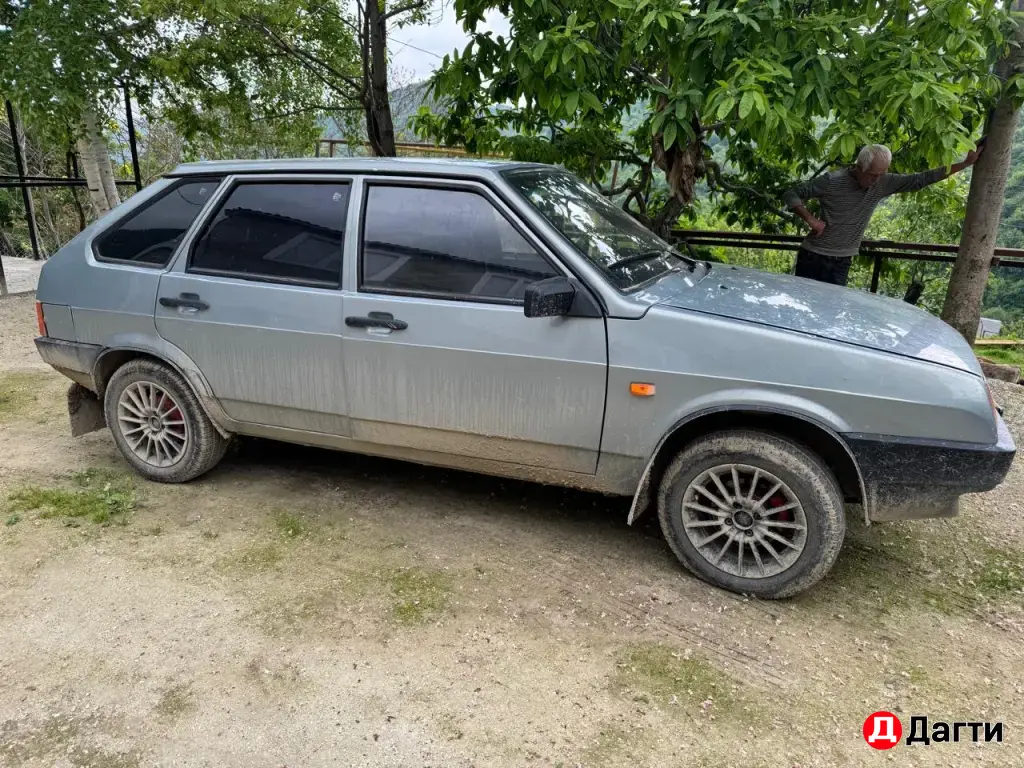 LADA (ВАЗ) 2109, 2002 года