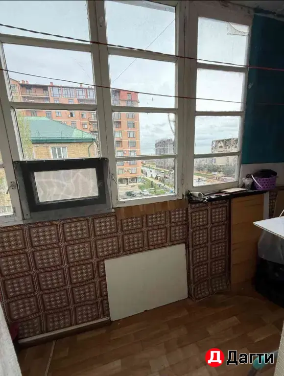 Каспийск Халилова 20 продается 4х квартира