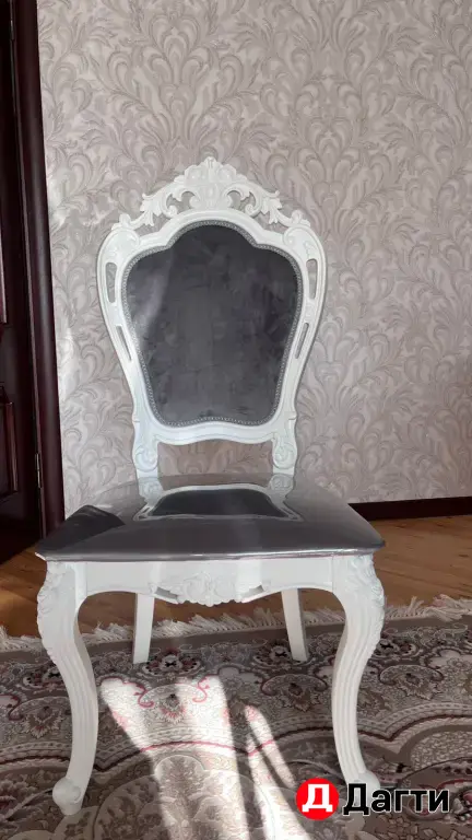 Стулья стулья