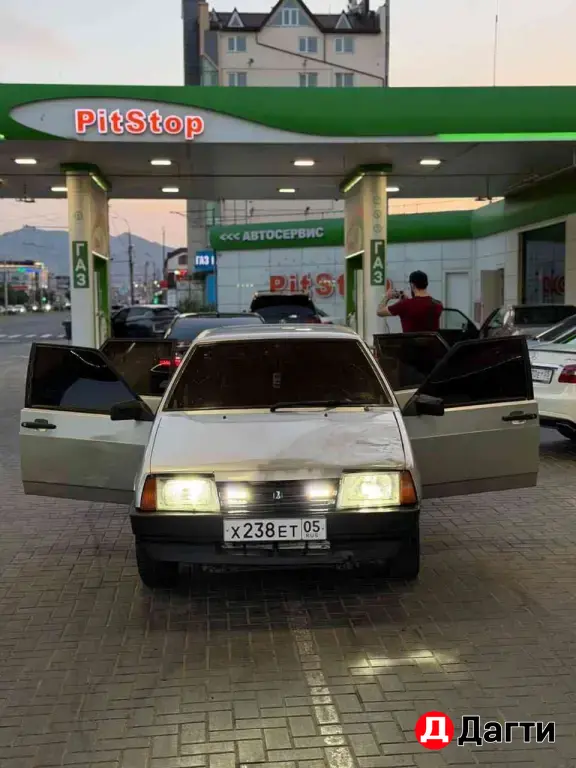 LADA (ВАЗ) 21099, 2004 года
