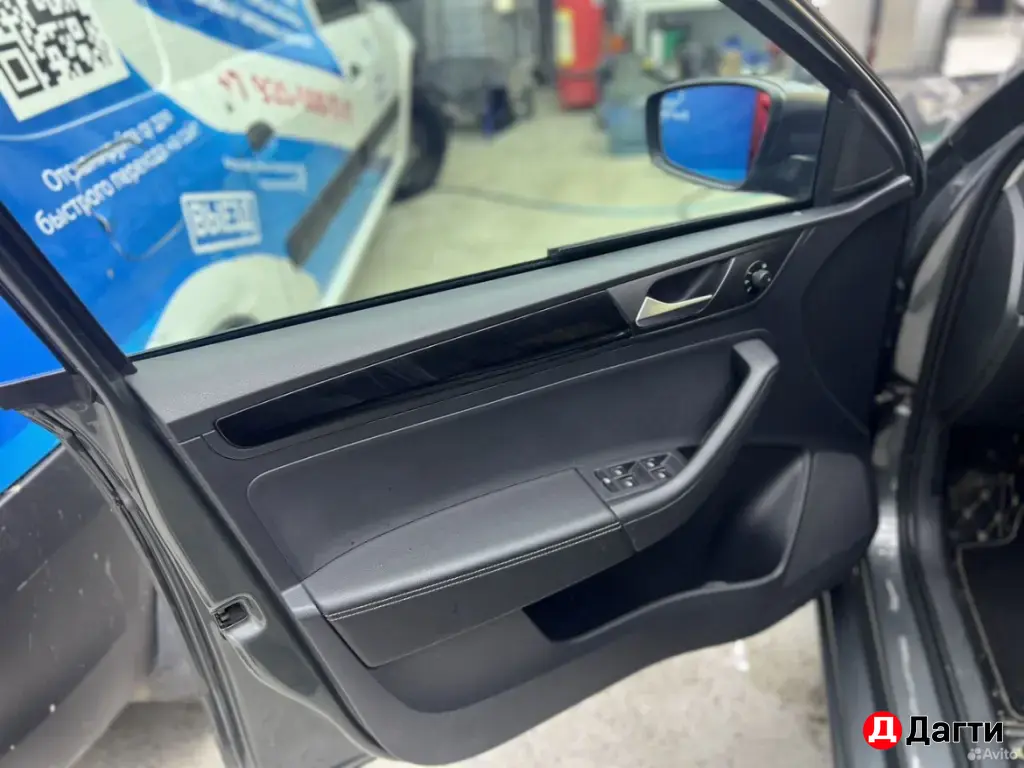 Volkswagen Polo, 2020 года