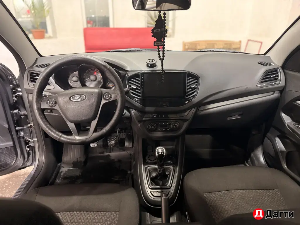 LADA (ВАЗ) Vesta, 2017 года