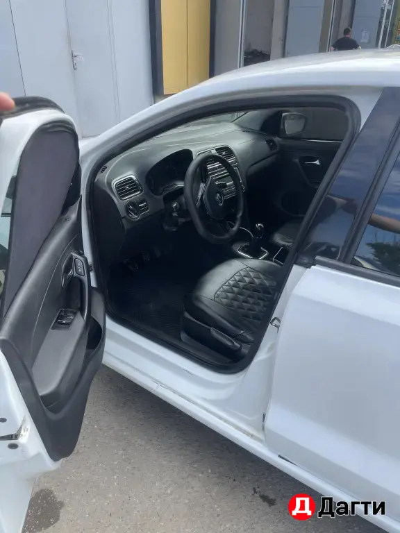 Volkswagen Polo, 2015 года