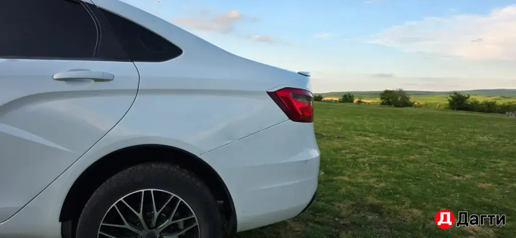 LADA (ВАЗ) Vesta, 2019 года