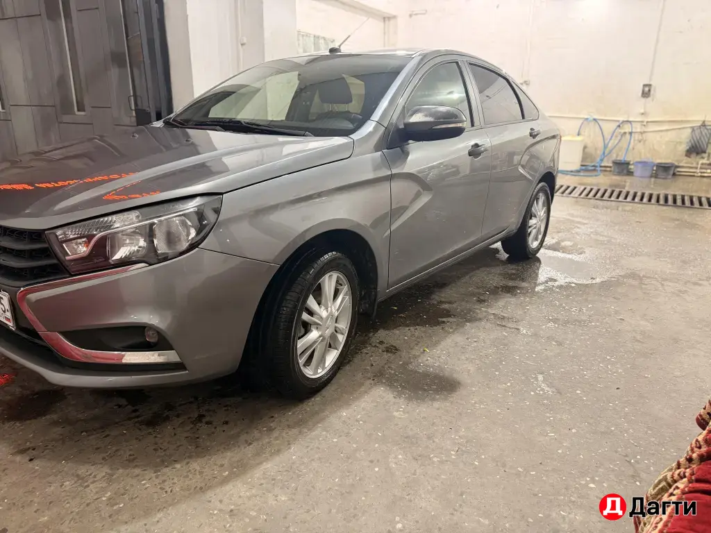LADA (ВАЗ) Vesta, 2017 года