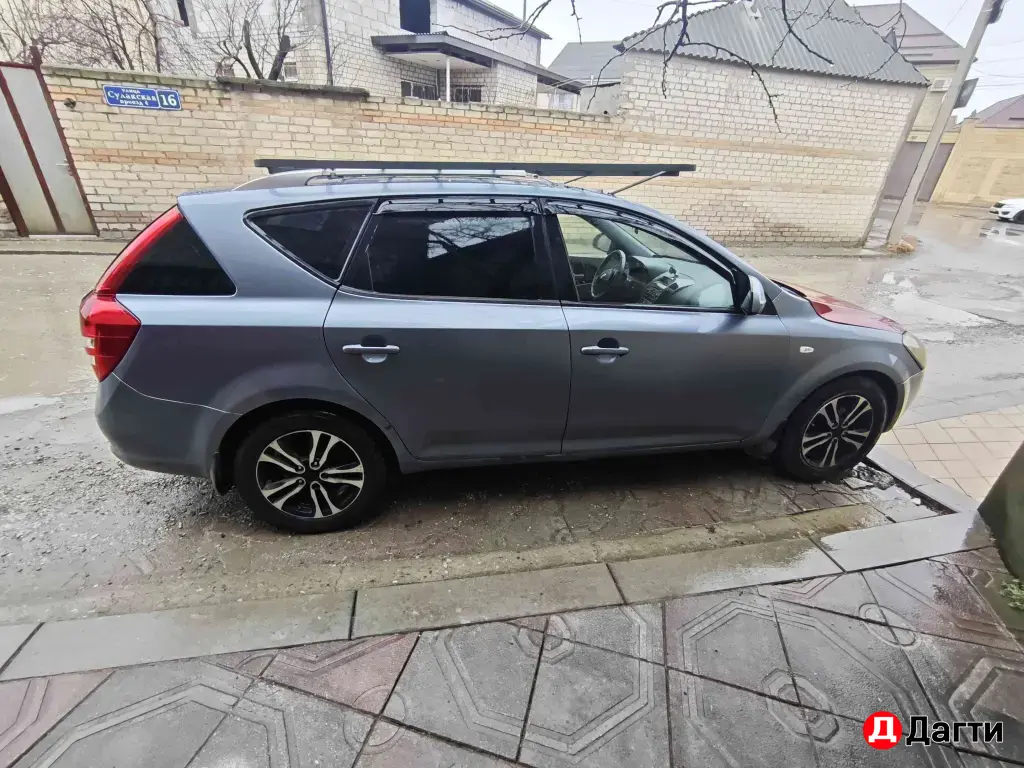 Kia Ceed, 2009 года