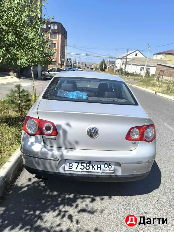 Volkswagen Passat, 2010 года