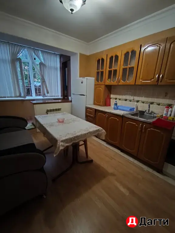 1 комнатная квартира в районе Нархоза и Роддома№2