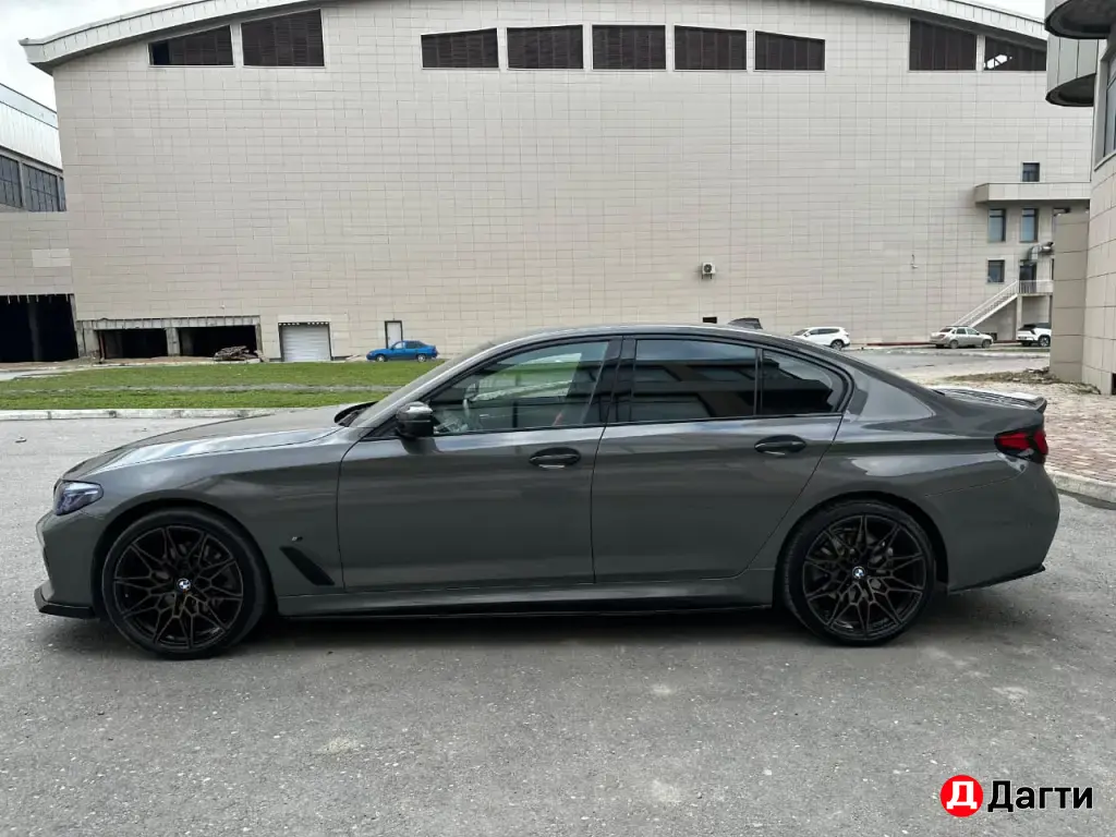 BMW 5 серии, 2020 года