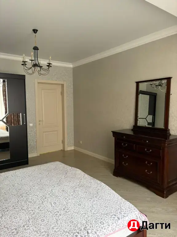 2-к квартира, 84м², 4/13 эт.