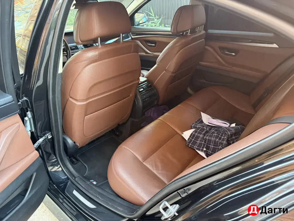 BMW 5 серии, 2014 года