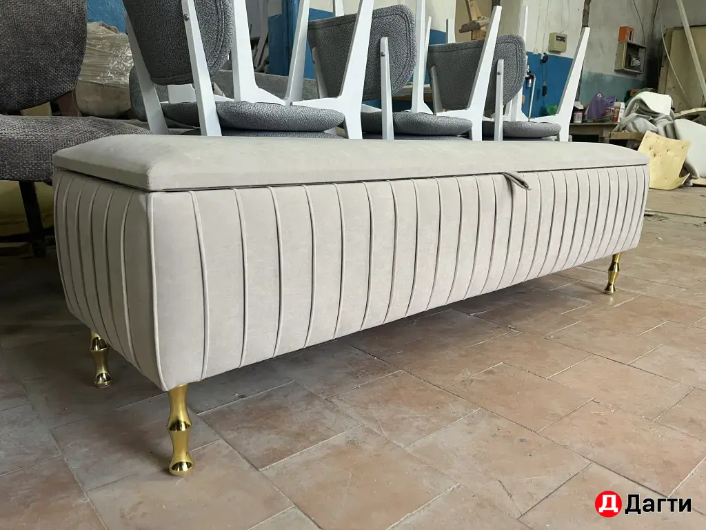 Beneflt.mebel