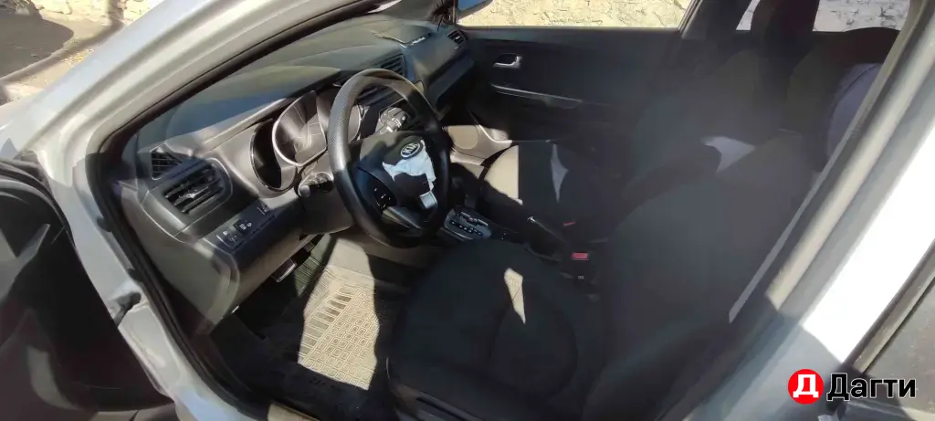 Kia Rio, 2013 года