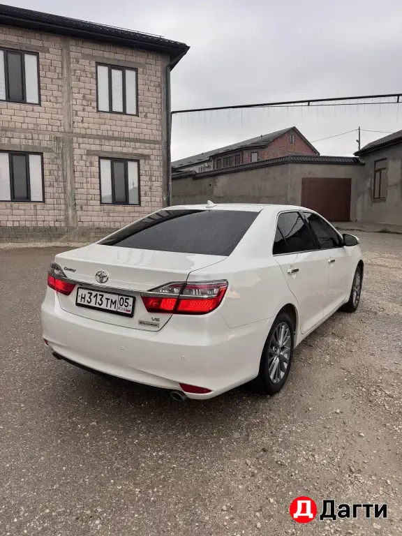 Toyota Camry, 2017 года