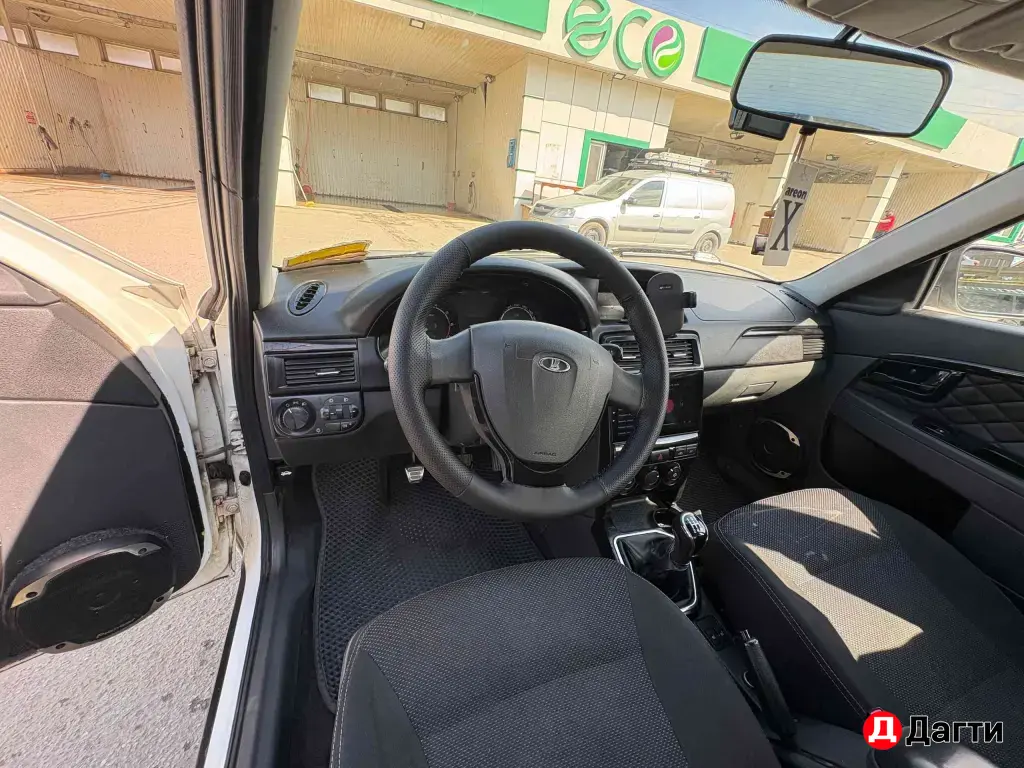 LADA (ВАЗ) Priora, 2018 года