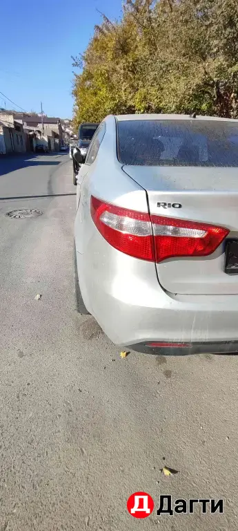 Kia Rio, 2013 года