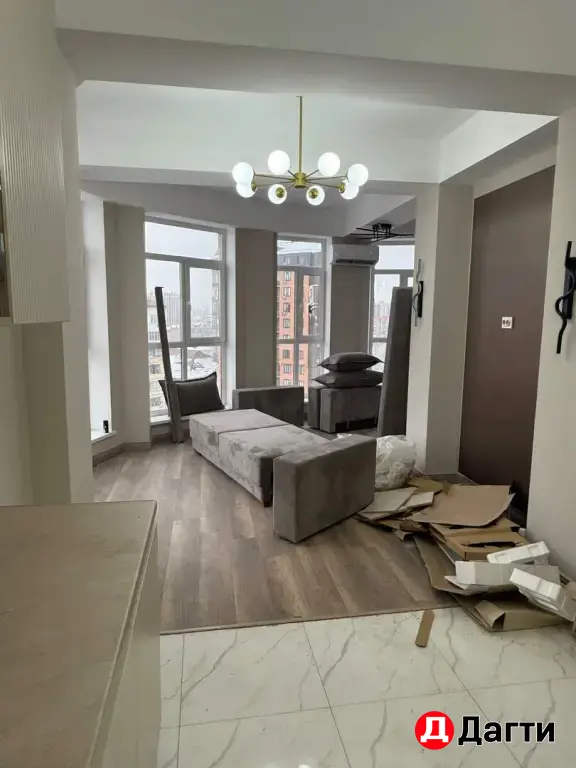 Продается квартира 2км 80м2