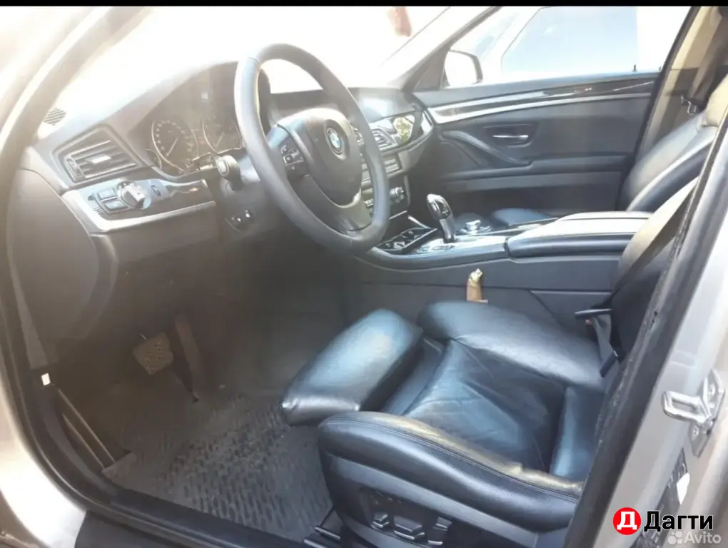 BMW 5 серии, 2011 года