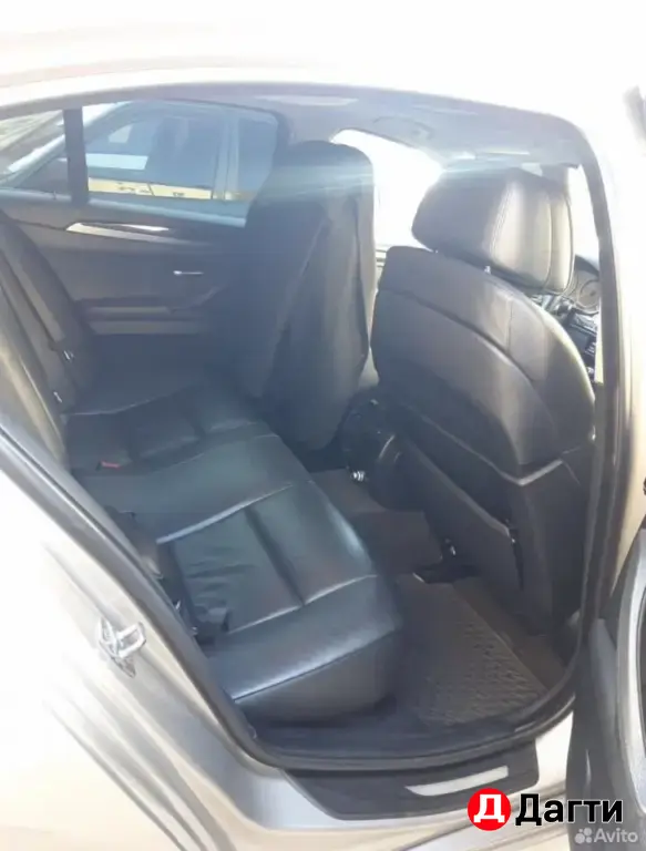 BMW 5 серии, 2011 года