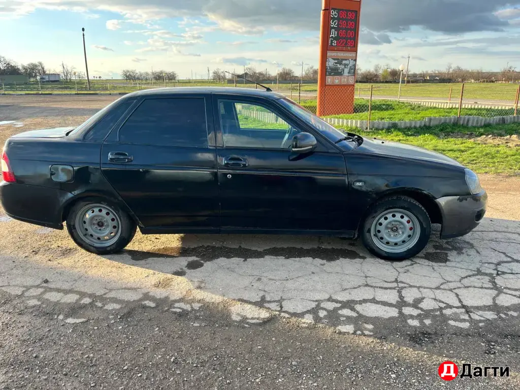 LADA (ВАЗ) Priora, 2011 года